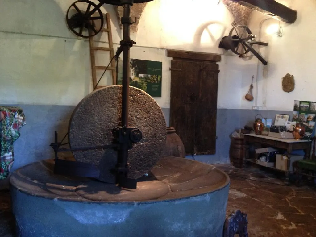 Farm stay Agriturismo Villa Dauphine Bagno A Ripoli Italy